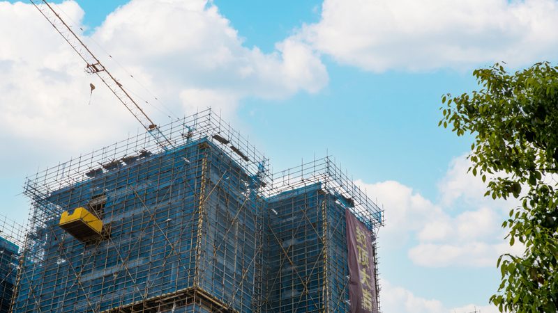 建筑劳务派遣与分包：适用场景解析
